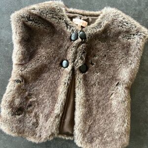 Faux vest Lili Gaufrette size 4T lined polyester & acrylic